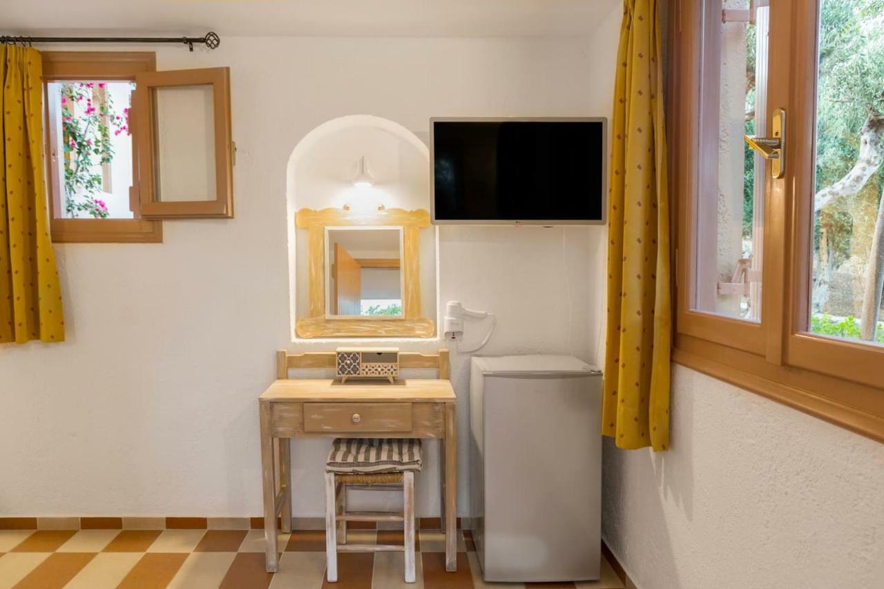 White Sand Villa. Spacious Villa With Prive Pool. Agia Pelagia Kythira المظهر الخارجي الصورة