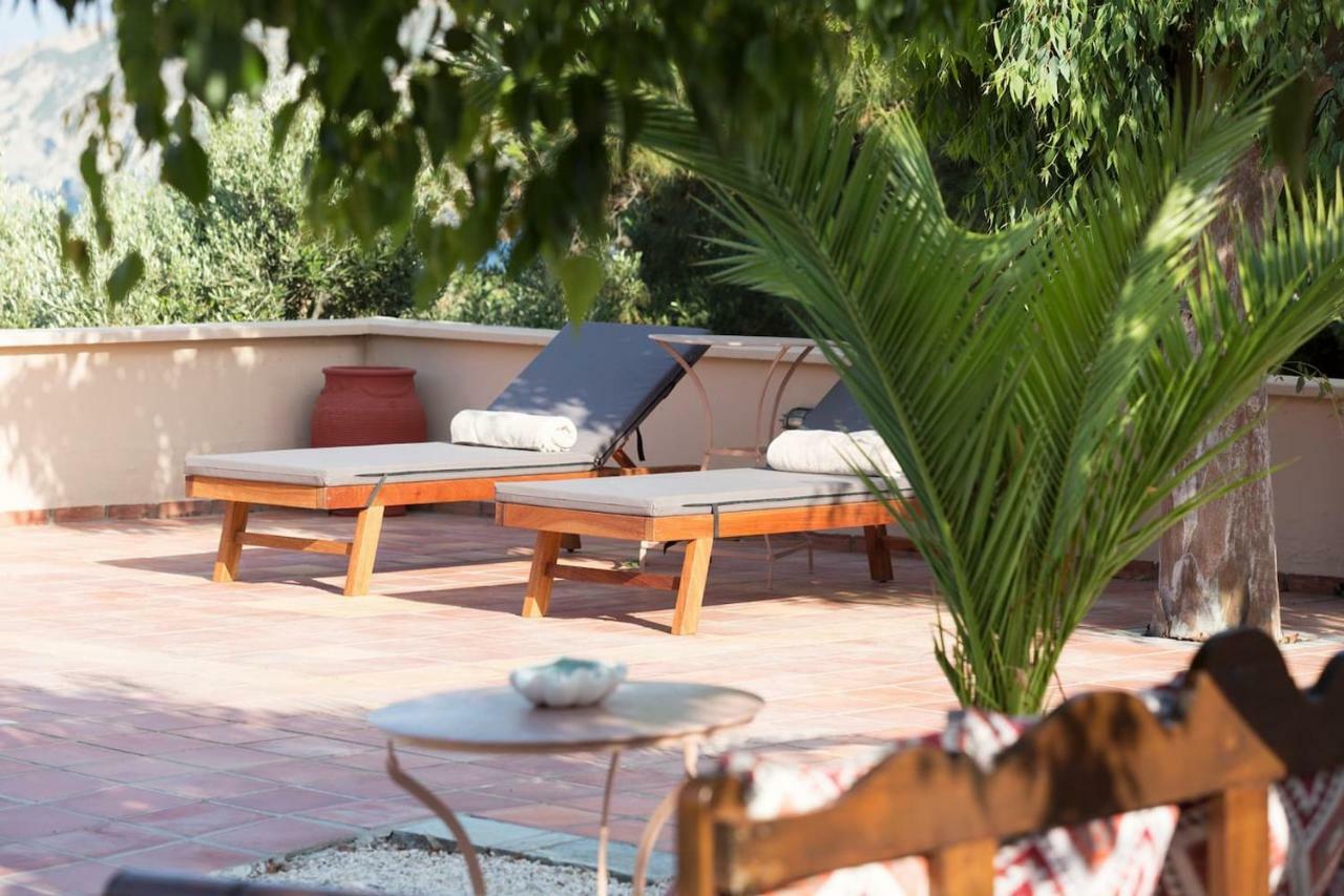 White Sand Villa. Spacious Villa With Prive Pool. Agia Pelagia Kythira المظهر الخارجي الصورة